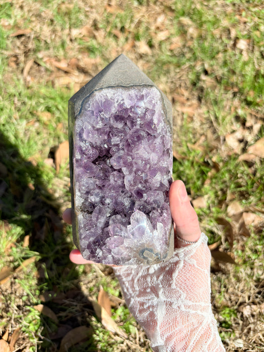 Gemy Purple Amethyst Tower