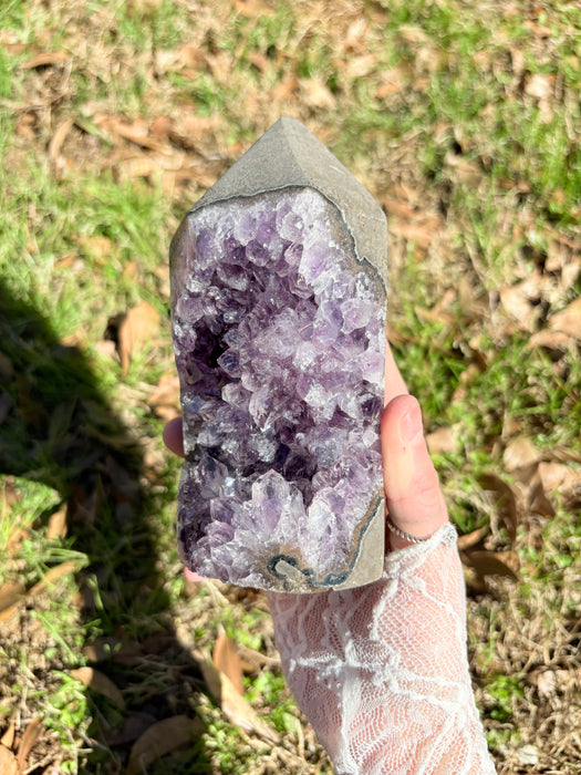 Gemy Purple Amethyst Tower