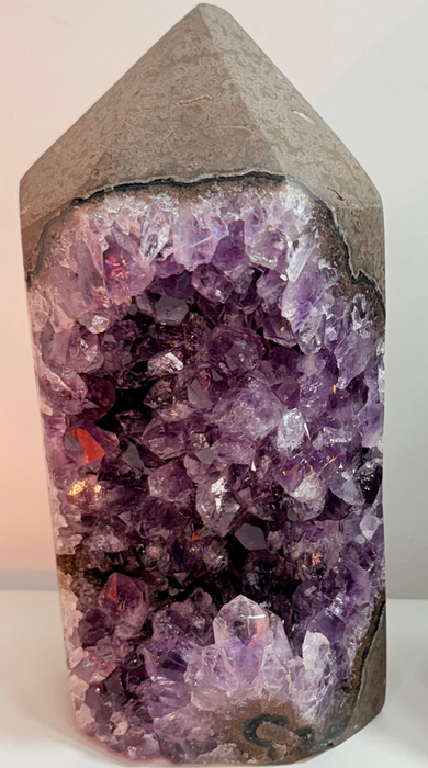 Gemy Purple Amethyst Tower