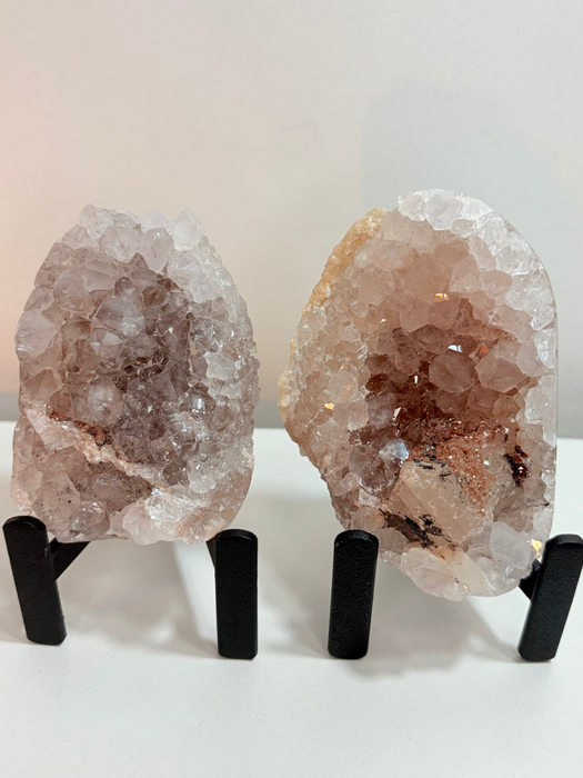 Gemy Clear Amethyst with Sugary Calcite Agates