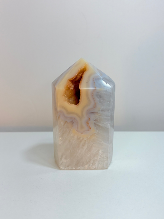 Druzy Banded Agate Tower