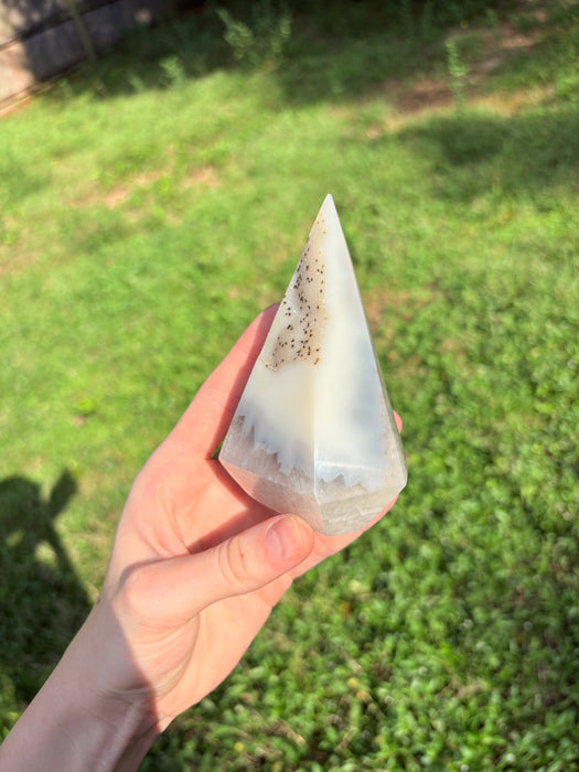 Gemy & Sugary White & Grey Agate Point