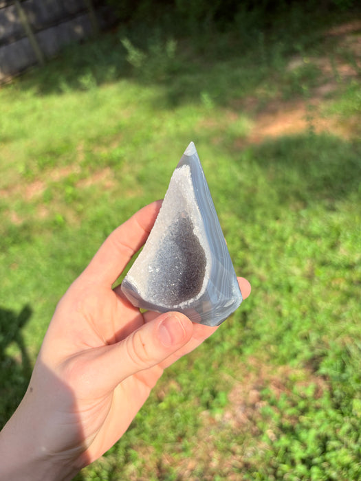 Sugary Black, Grey & White Agate Point