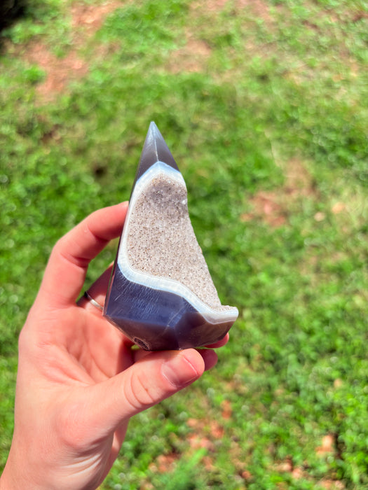 Gemy & Sugary White & Grey Agate Point