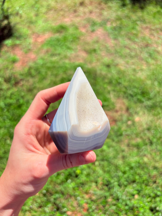 Gemy & Sugary White & Grey Agate Point