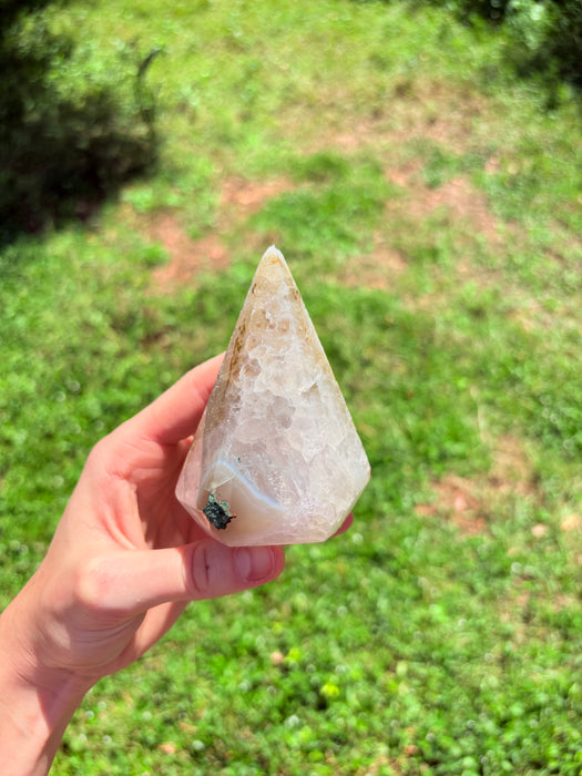 Absolutely Stunning Green & Silver Sugary Agate Point
