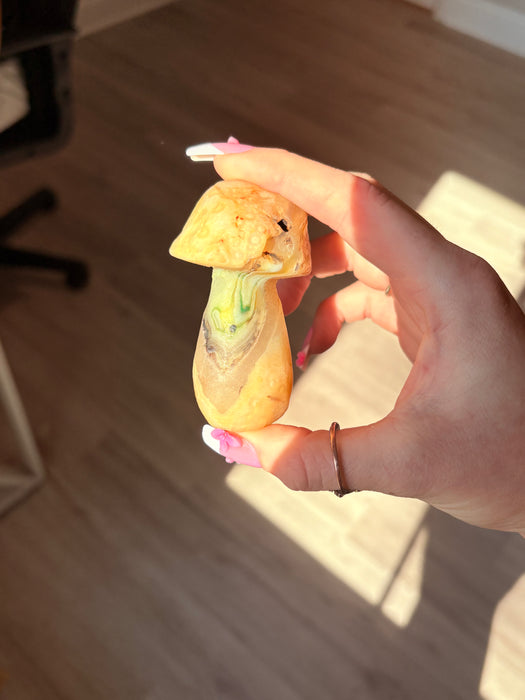 Large Yellow & Green Gobi Agate Mushroom