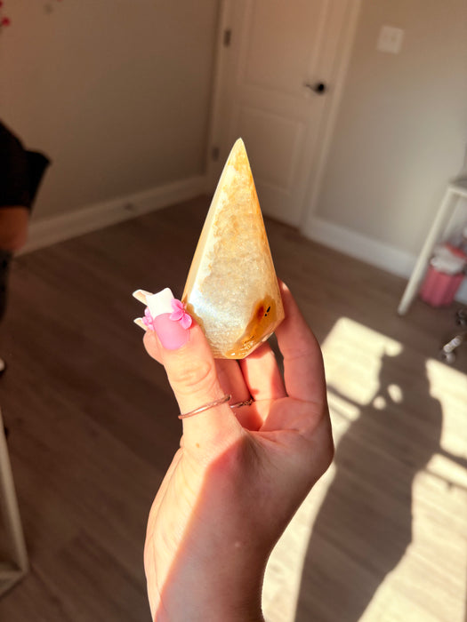 Gorgeous Druzy Orange & Yellow Agate Point