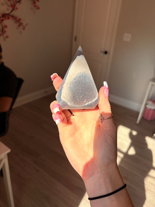 Sugary Black, Grey & White Agate Point