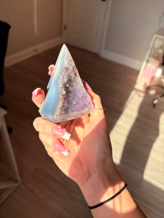 Gemy Purple & Silver Agate Point