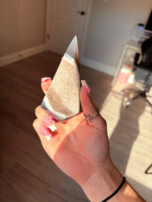 Gemy & Sugary White & Grey Agate Point