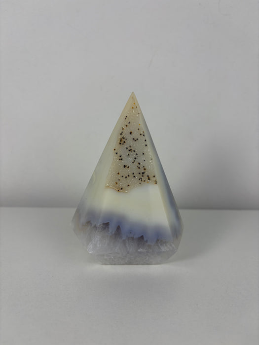 Gemy & Sugary White & Grey Agate Point